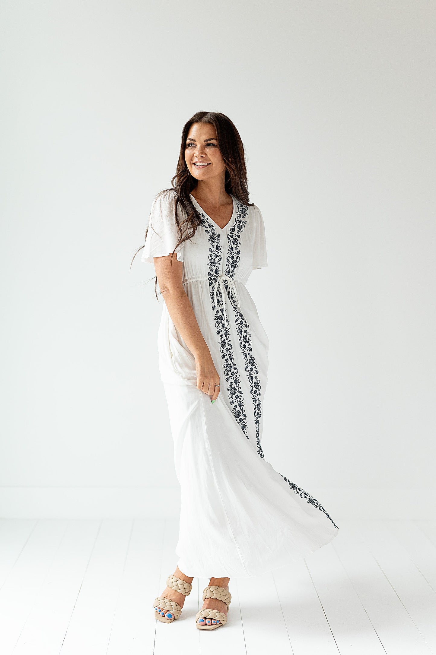 yayaq™-Riann Embroidered Dress